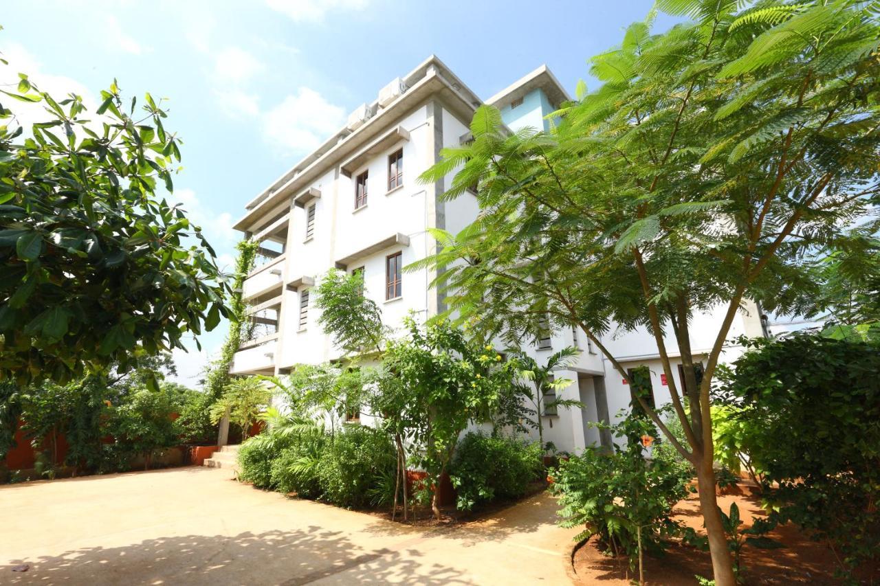 Hotel Du Palais - Auroville Beach Pondicherry Bagian luar foto