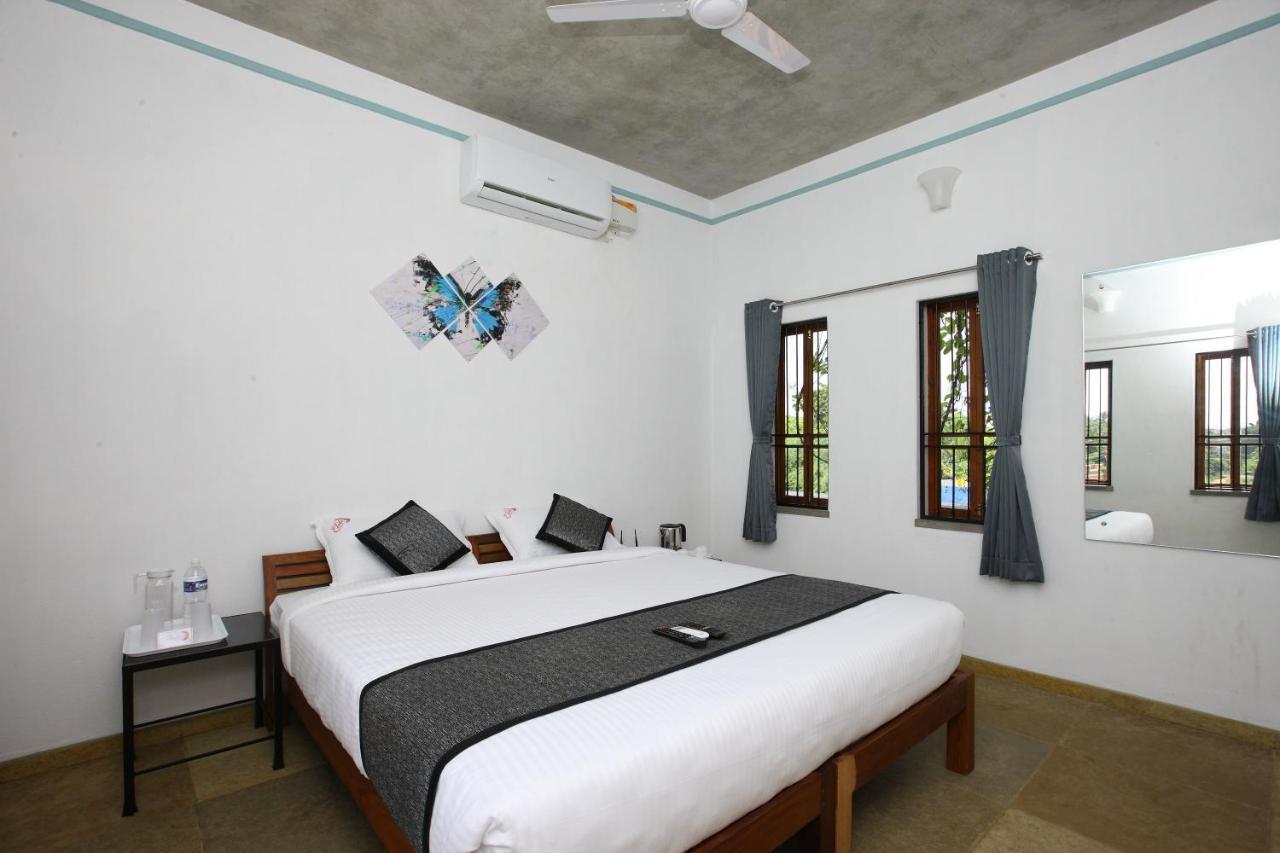 Hotel Du Palais - Auroville Beach Pondicherry Bagian luar foto