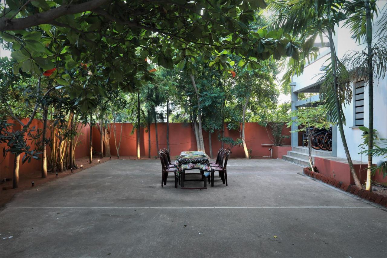 Hotel Du Palais - Auroville Beach Pondicherry Bagian luar foto
