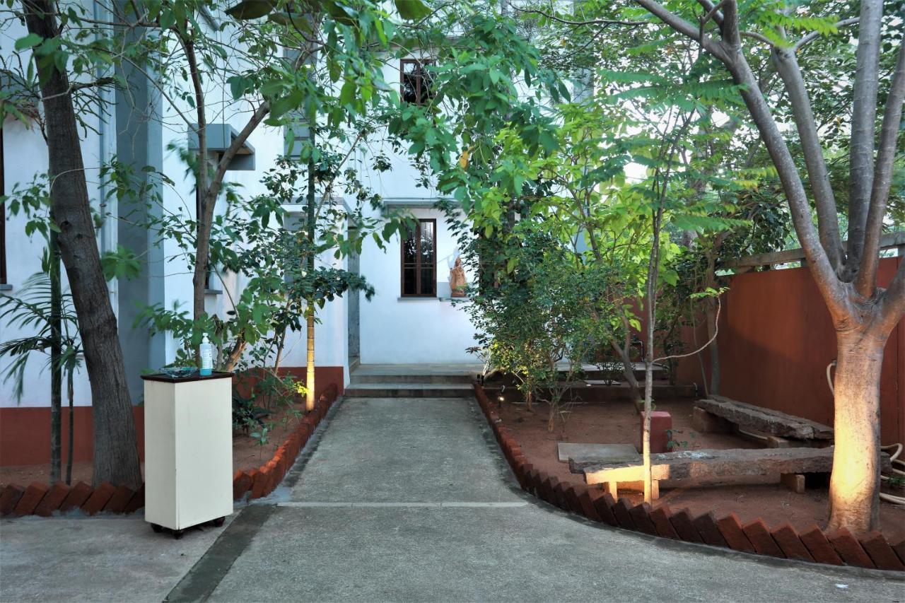 Hotel Du Palais - Auroville Beach Pondicherry Bagian luar foto