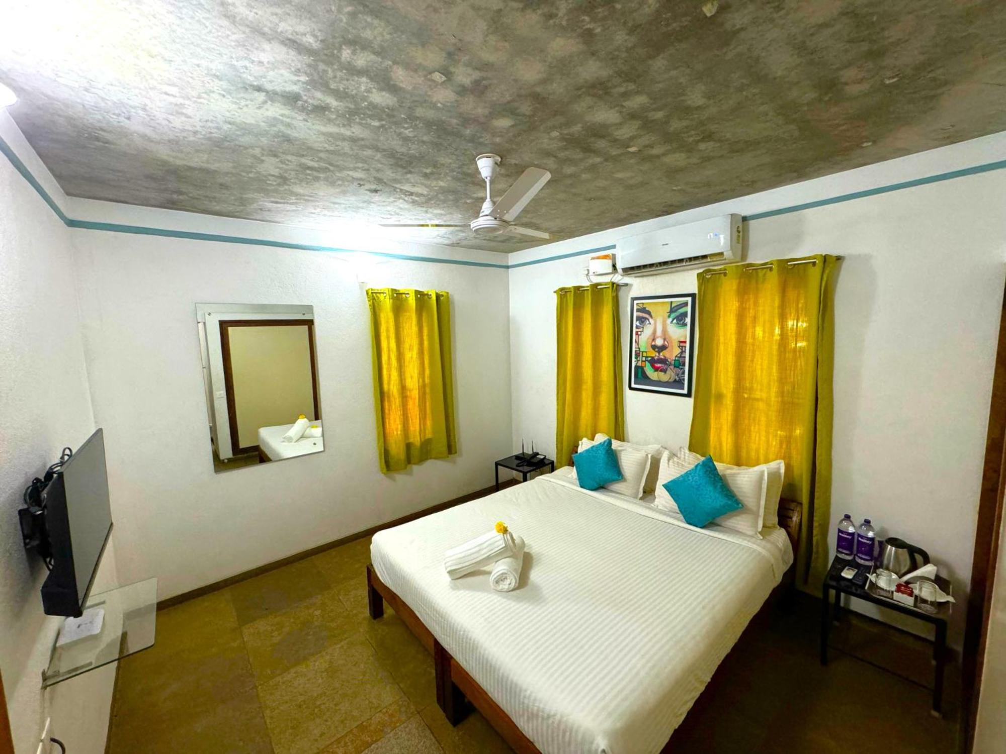 Hotel Du Palais - Auroville Beach Pondicherry Bagian luar foto