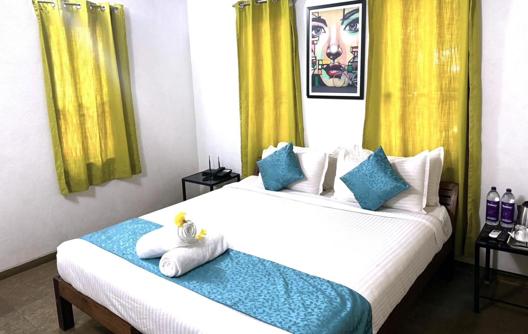 Hotel Du Palais - Auroville Beach Pondicherry Bagian luar foto